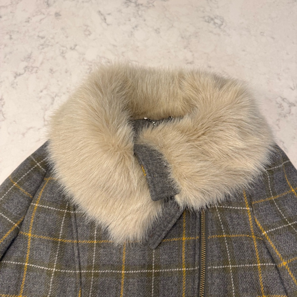 Banana Republic Gray Plaid Wool Moto Jacket with Faux Fur Collar – Size M Petite - Picture 2 of 11